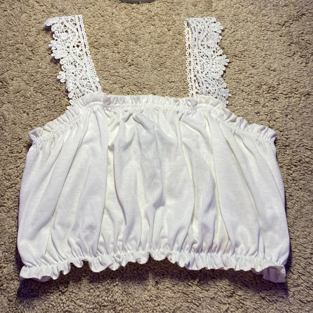 NEW never worn Primark White cropped shirt Size S